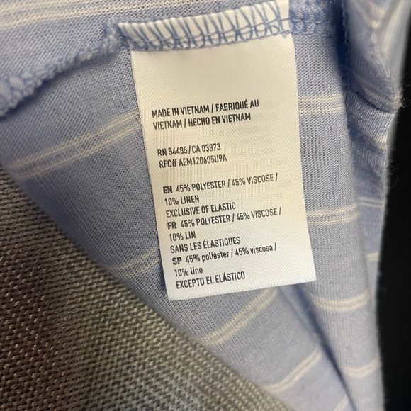 American Eagle Light Blue and white stripe Off-Shoulder Top, size XL - Picture 5 of 5